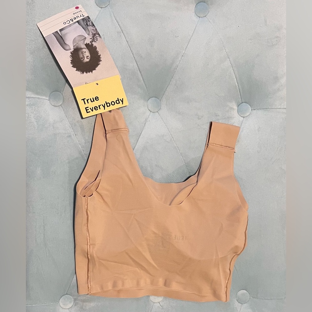 True & Co Women's True Body Scoop Neck Bra